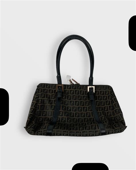 numero de serie fendi|fendi bags serial numbers.